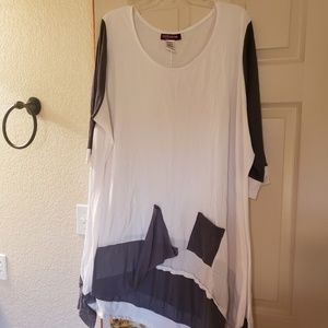 Brand new tunic top